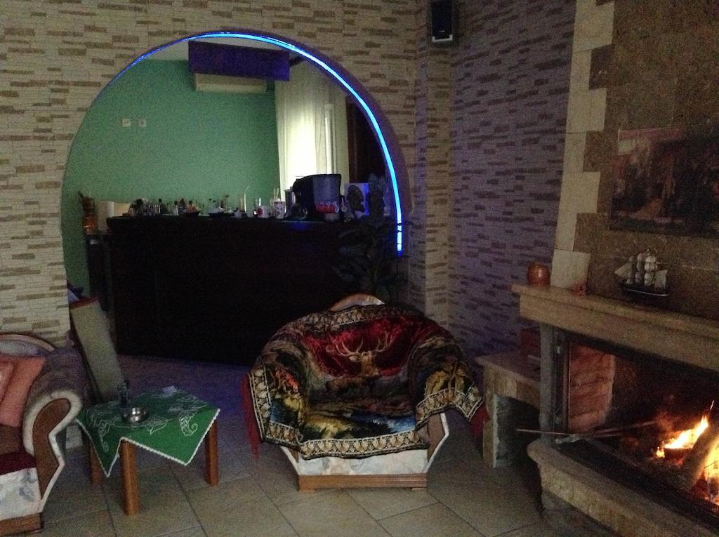 Familia Hotel Loutra Volvis Extérieur photo