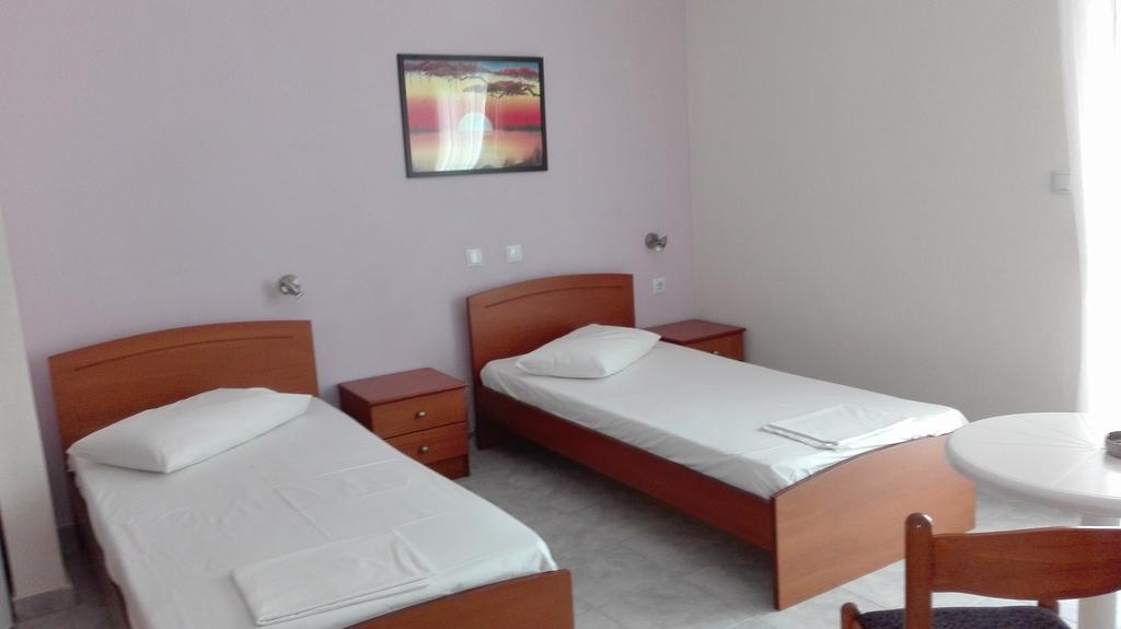 Familia Hotel Loutra Volvis Extérieur photo