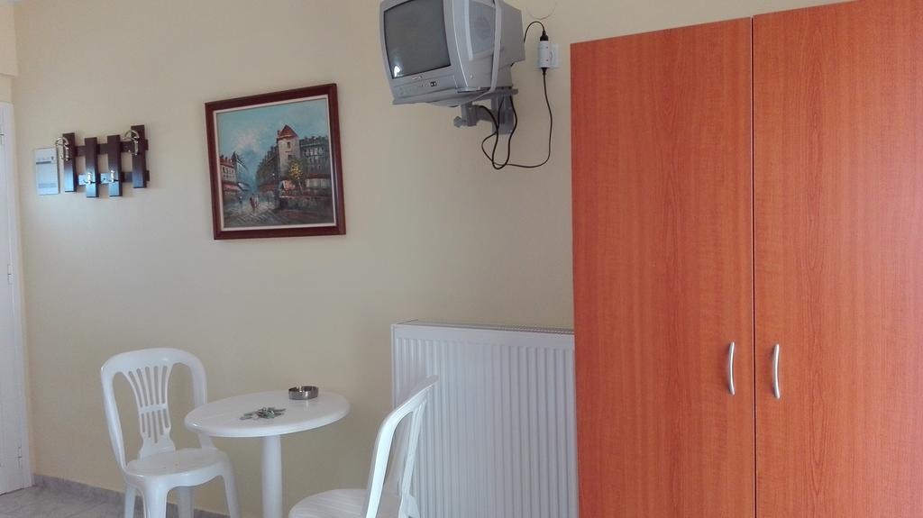 Familia Hotel Loutra Volvis Extérieur photo