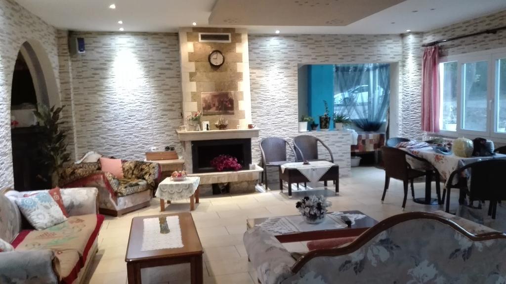 Familia Hotel Loutra Volvis Extérieur photo