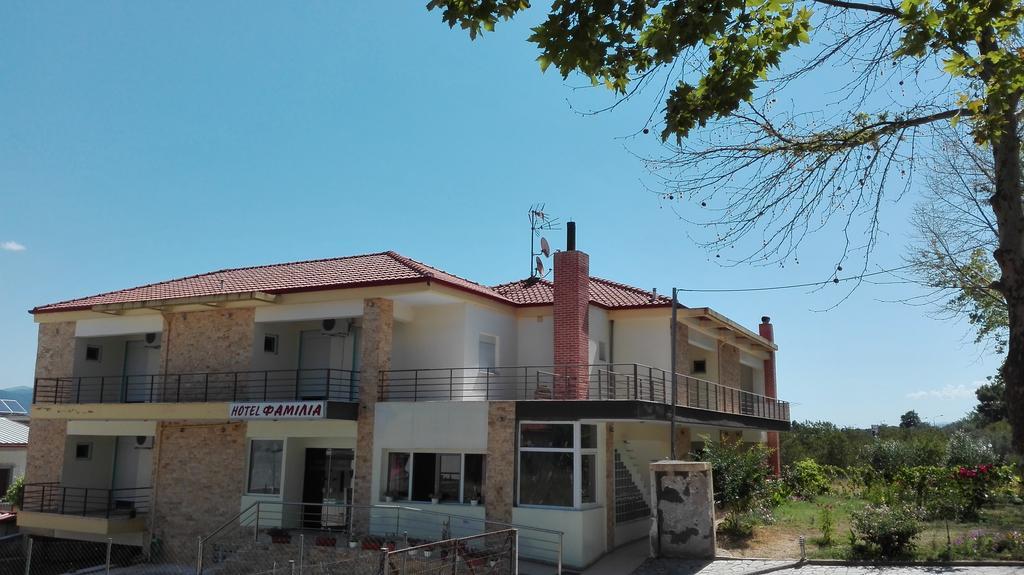 Familia Hotel Loutra Volvis Extérieur photo